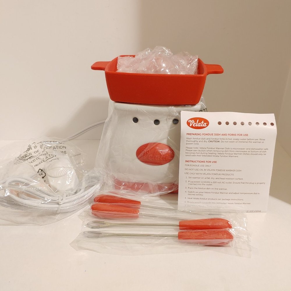 Velata Maraschino (RED) Pedestal Fun Fondue Set by Scentsy - NEW!